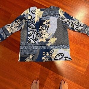 Chico's Blue and White Long Sleeve Top